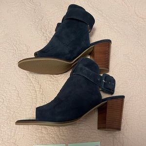 Jack Rogers Heels, size 10.